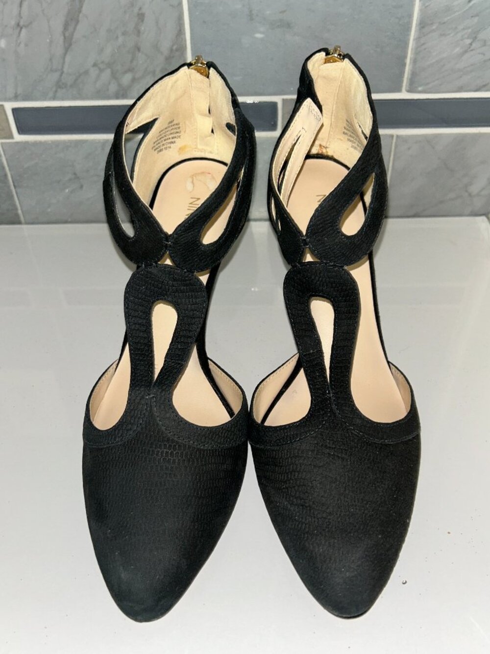 Nine West Endearing Style Black Nubuck Cutout t-strap Heels, Ladies 9M